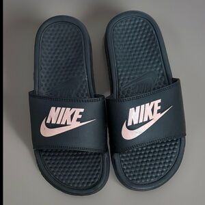 Nike Black Slides with Pink Logo 6 youth worn a few times